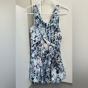 FindersKeepers romper size L